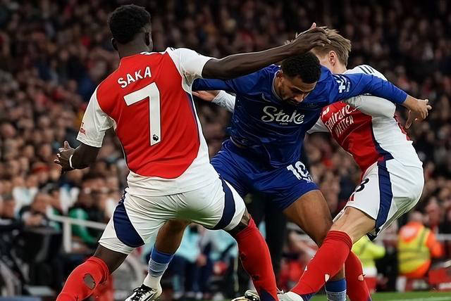 国家队教练下课风波频发（国家队帅位动荡连连）