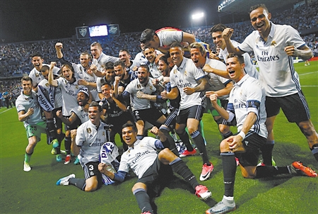 邓卓翔：全队在训练中都非常投入，希望奉献一场精彩的比赛（邓卓翔：全队训练投入，力求奉献精彩一战）