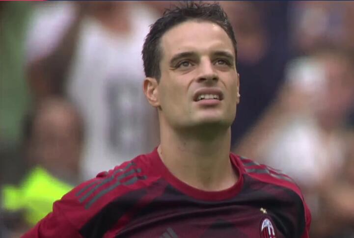 NBA球队战术解析：雄鹿防守策略调整,（NBA战术深度解读：雄鹿防守体系的调整）