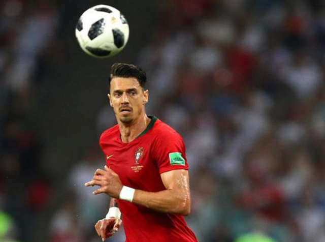 NBA最土豪球队，花钱最多，奢侈税最多，如今西部垫底，交易来了（NBA烧钱第一豪门：花费最高、奢侈税登顶，却沦为西部垫底，交易来临）